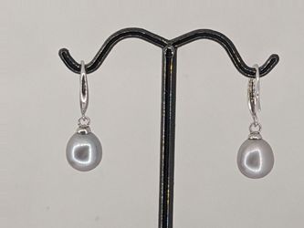 925 Sterling Silver Silver/Gray Freshwater Pearl Dangle Earrings | Shepherd Hook | 1.86g