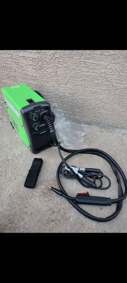 Máquina de soldar nueva de alambre