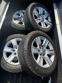 Chevy/GMC 20” OEM wheels 6Lug