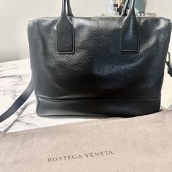 Botteg@ Venet@ Messenger bag 