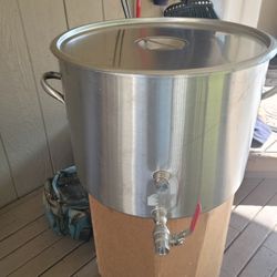Polar Wear  Brew Kettle And Staunless Steel Wort Chiller