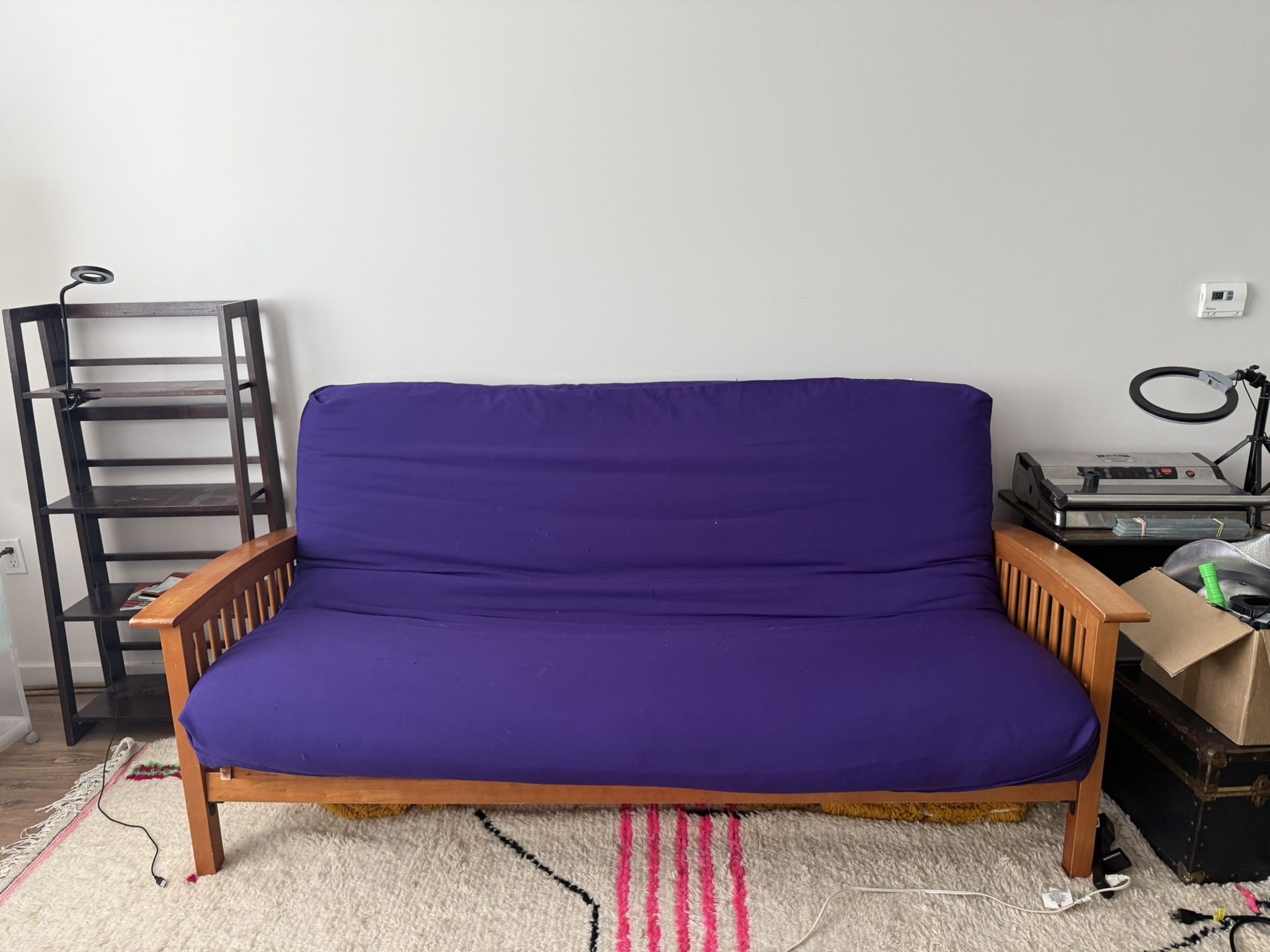 Full-size Futon