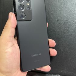 Galaxy S21 Ultra 128gb Black Color Unlocked Needs New Screen 