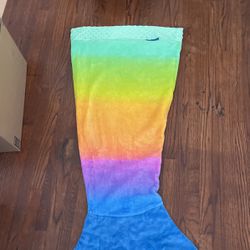 Rainbow Mermaid Tail Blanket 
