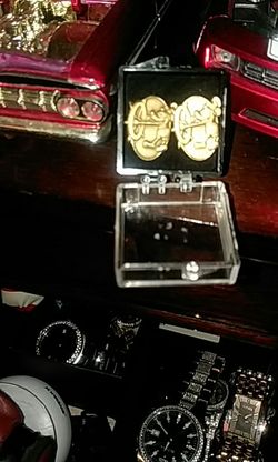 2 disney anniversary pins75 for both