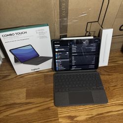 Ipad pro 11 inch 3rd Gen Bundle  