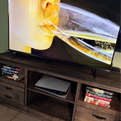 VIZIO 55” Class 4K UHD LED HDR Smart TV (V4K55M-08) year 2025