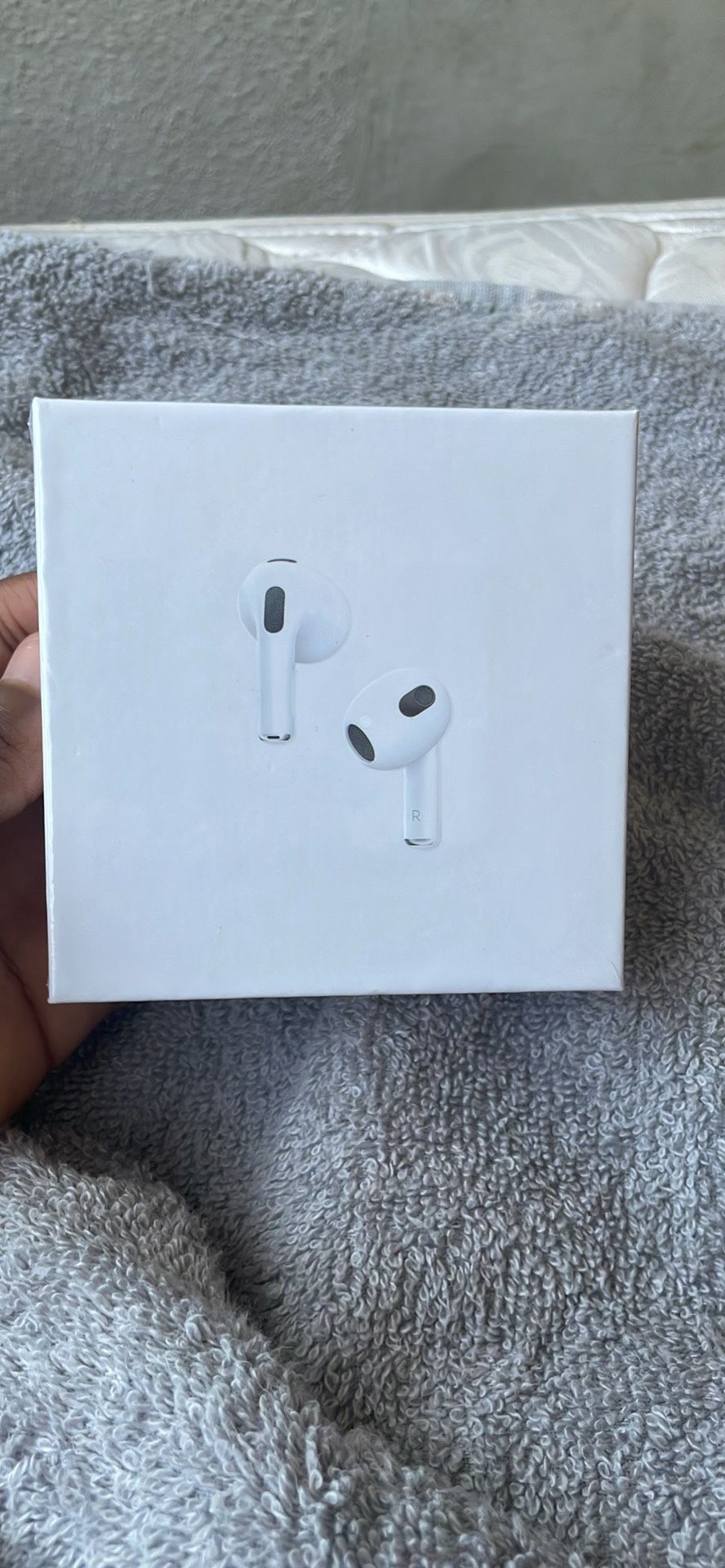 AirPods G3
