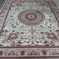 Area rug Traditional Design Size approx. 8’ X 10’