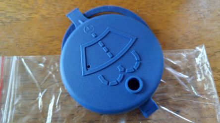 Universal windshield reservoir cap Honda Toyota GM Acura Ford Dodge Mazda Nissan