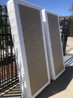 King Boxspring And California King Boxspring 