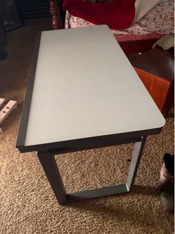 Adjustable height desk