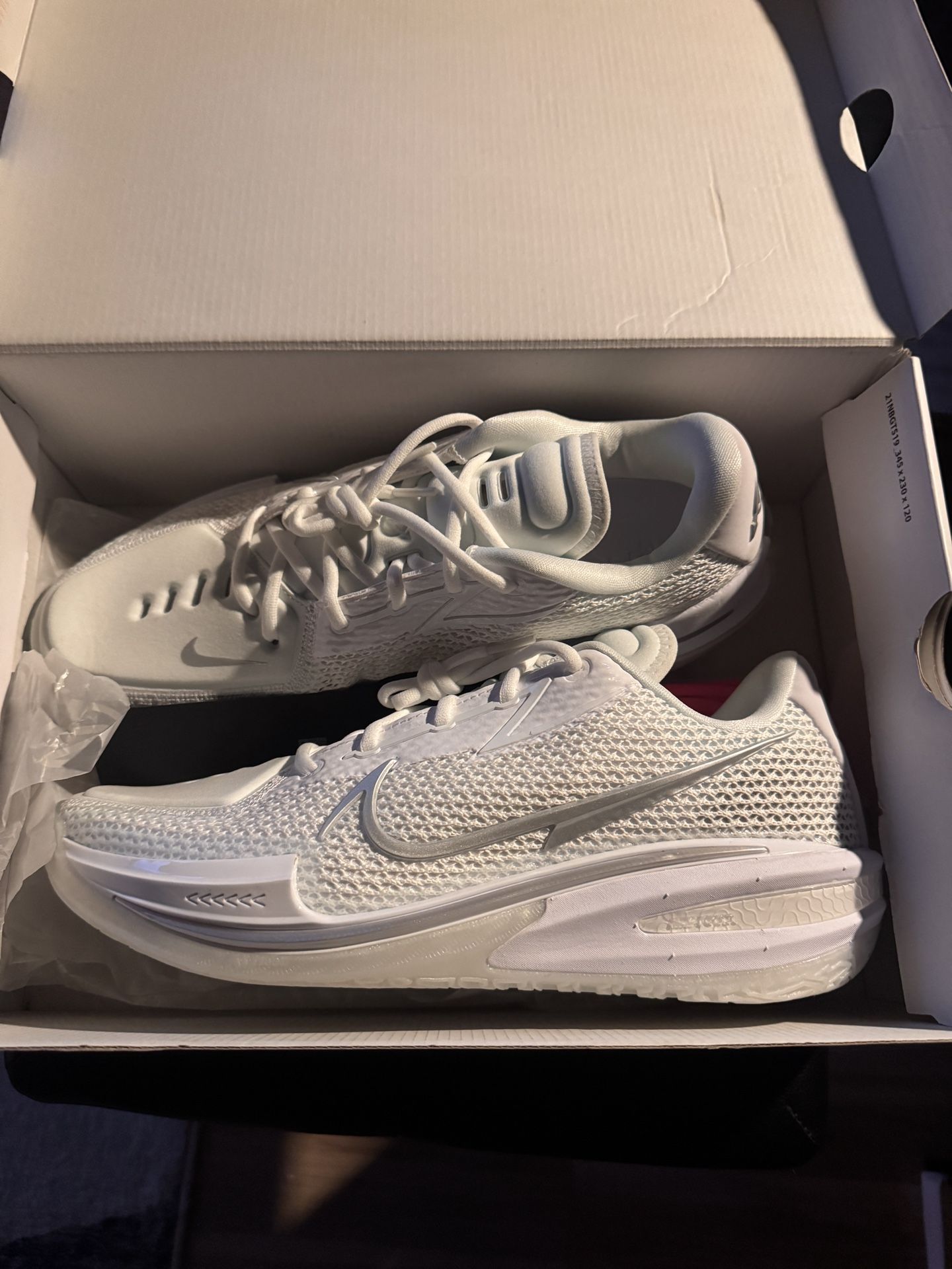 Nike Cut Gt White Chrome