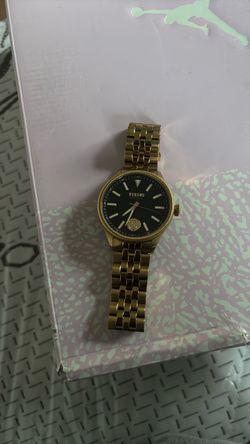 Versace versus watch