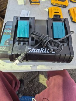 Makita 18v dual charger
