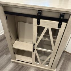 Entry Way Cabinet 