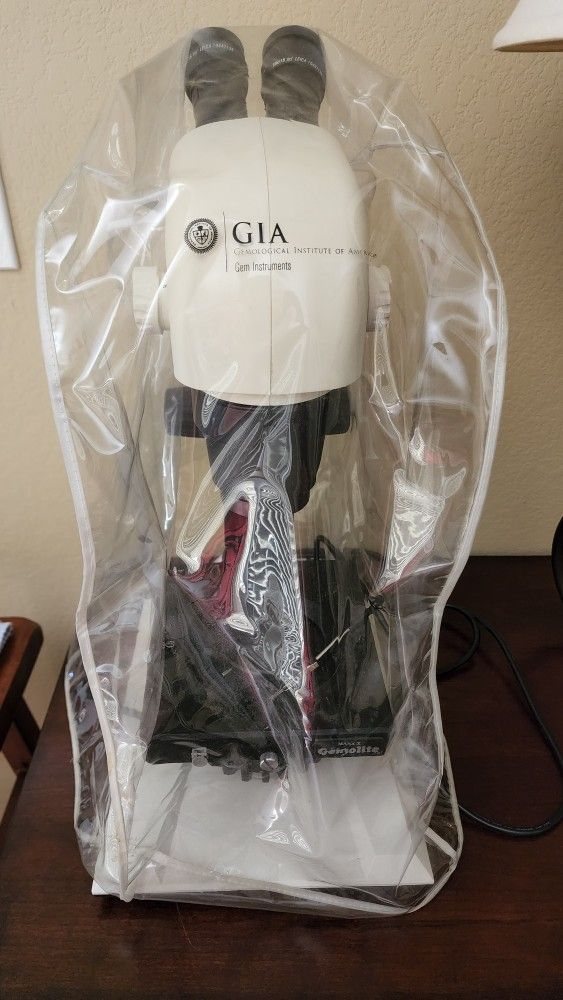 GIA GEMOLITE MICROSCOPE FOR GEMSTONES