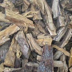 Seasoned Firewood *Delivery Available*