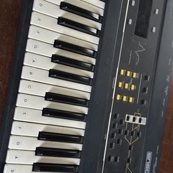 REDUCED Ensoniq ESQ1 Wave Synthesizer 
