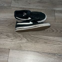 Nike Size 2.5Y
