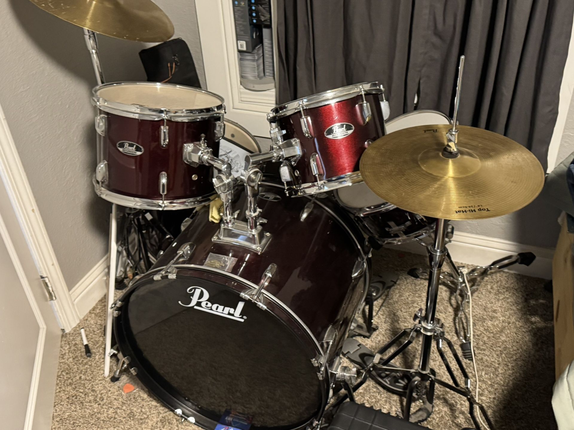 Peral Drum Set