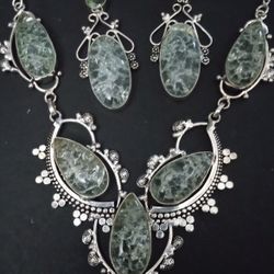 Opulent Crackle Quartz Necklace Set