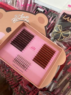 brown lashes