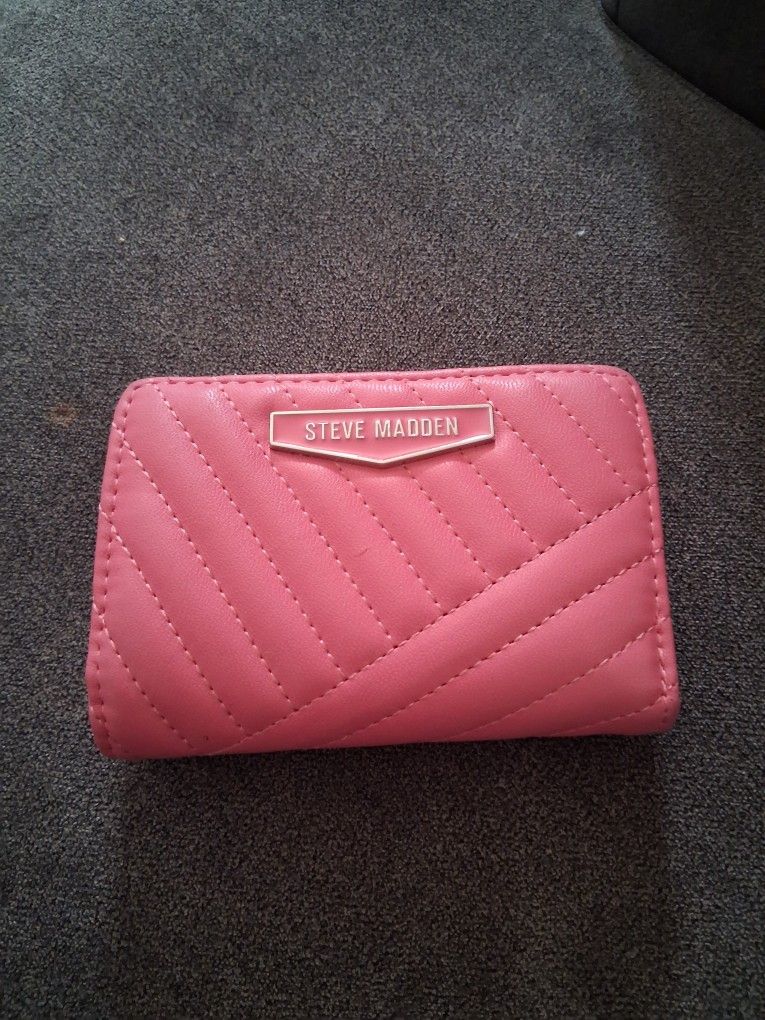 Steve Madden Wallet