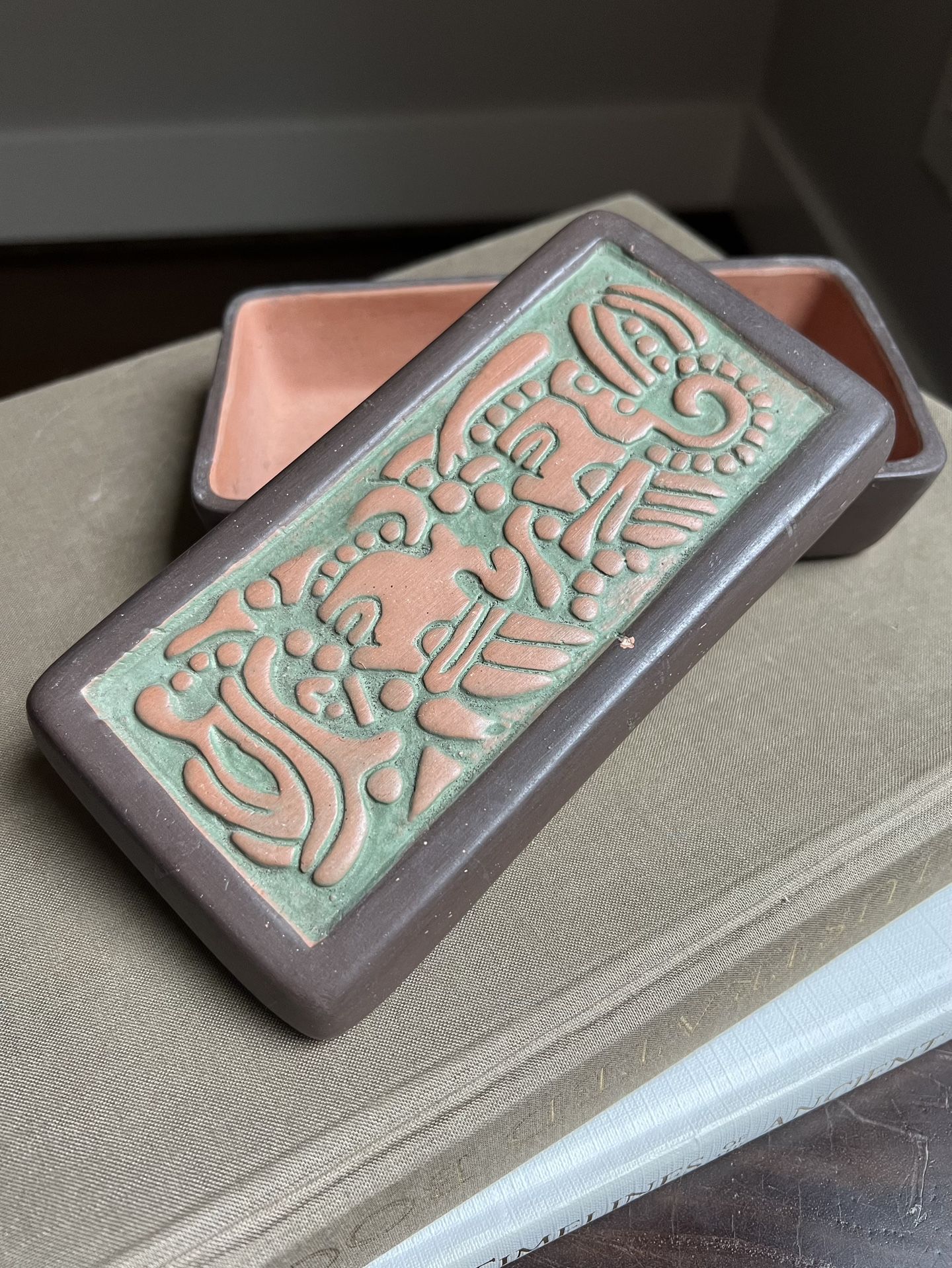 Tribal Lidded Trinket Dish ( L6.8” W3.5” H2” ) firm on price 