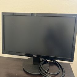 15’’ Barely Used Monitor