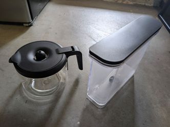 12 cup carafe and water tank from Keurig Duo