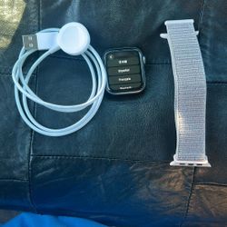 Apple Watch Series 4