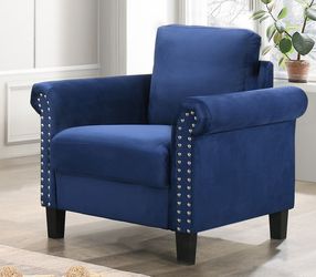 BLUE VELVET ACCENT CHAIR
