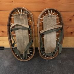 Antique Snow Shoes 
