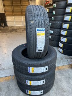 225/65/17 New set of Goodyears installed