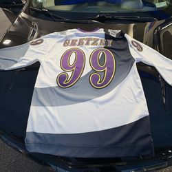 CLEAN &NEW NHL ALTERNATE JERSEY LOS ANGELES KINGS $225