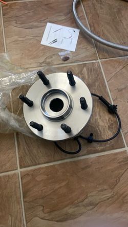 Wheel hub bearing