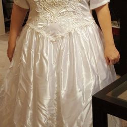 Wedding dress