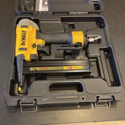 DEWALT 18 GA Narrow Crown Stapler DWFP1838