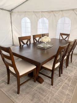 Dinning table