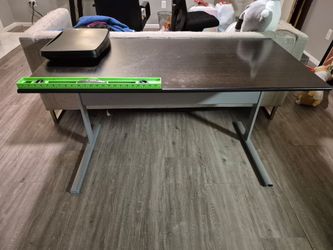 Computer/drafting desk