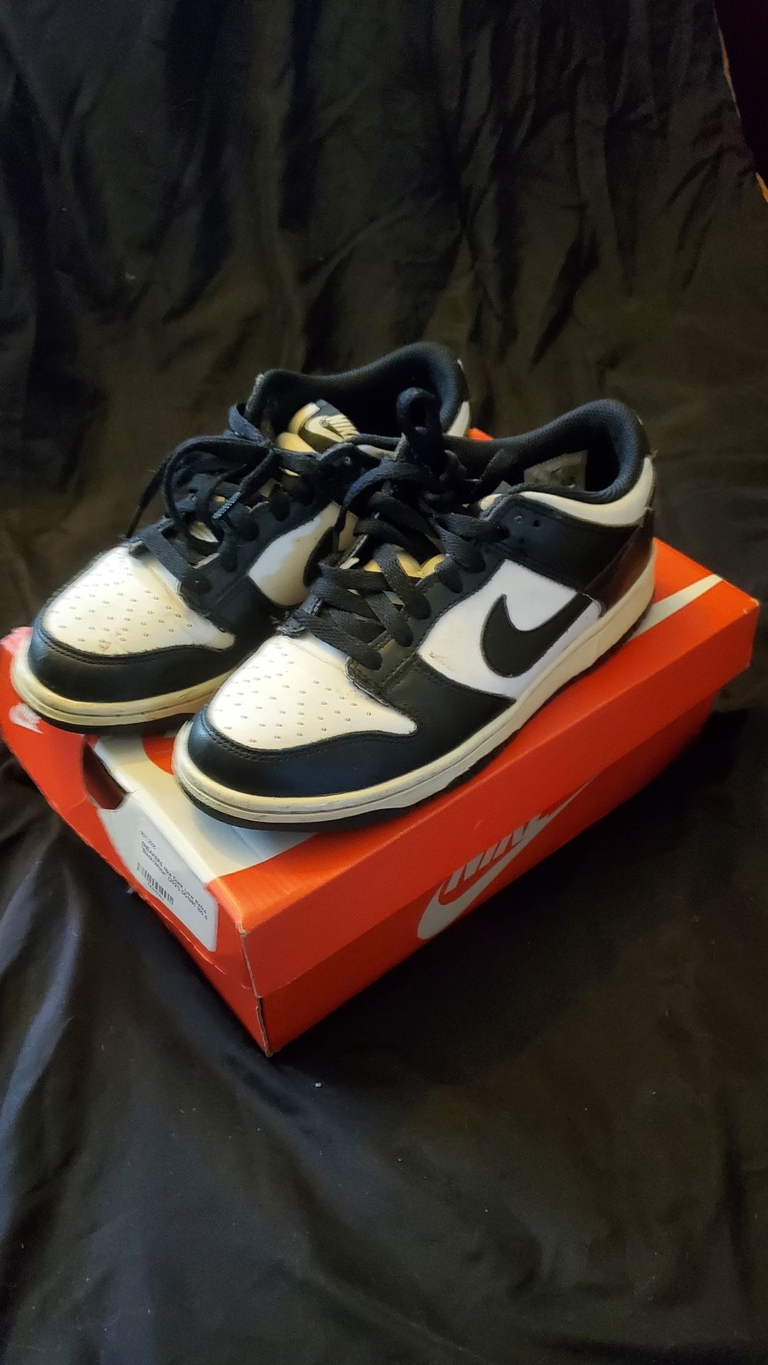 Nike Panda Dunks