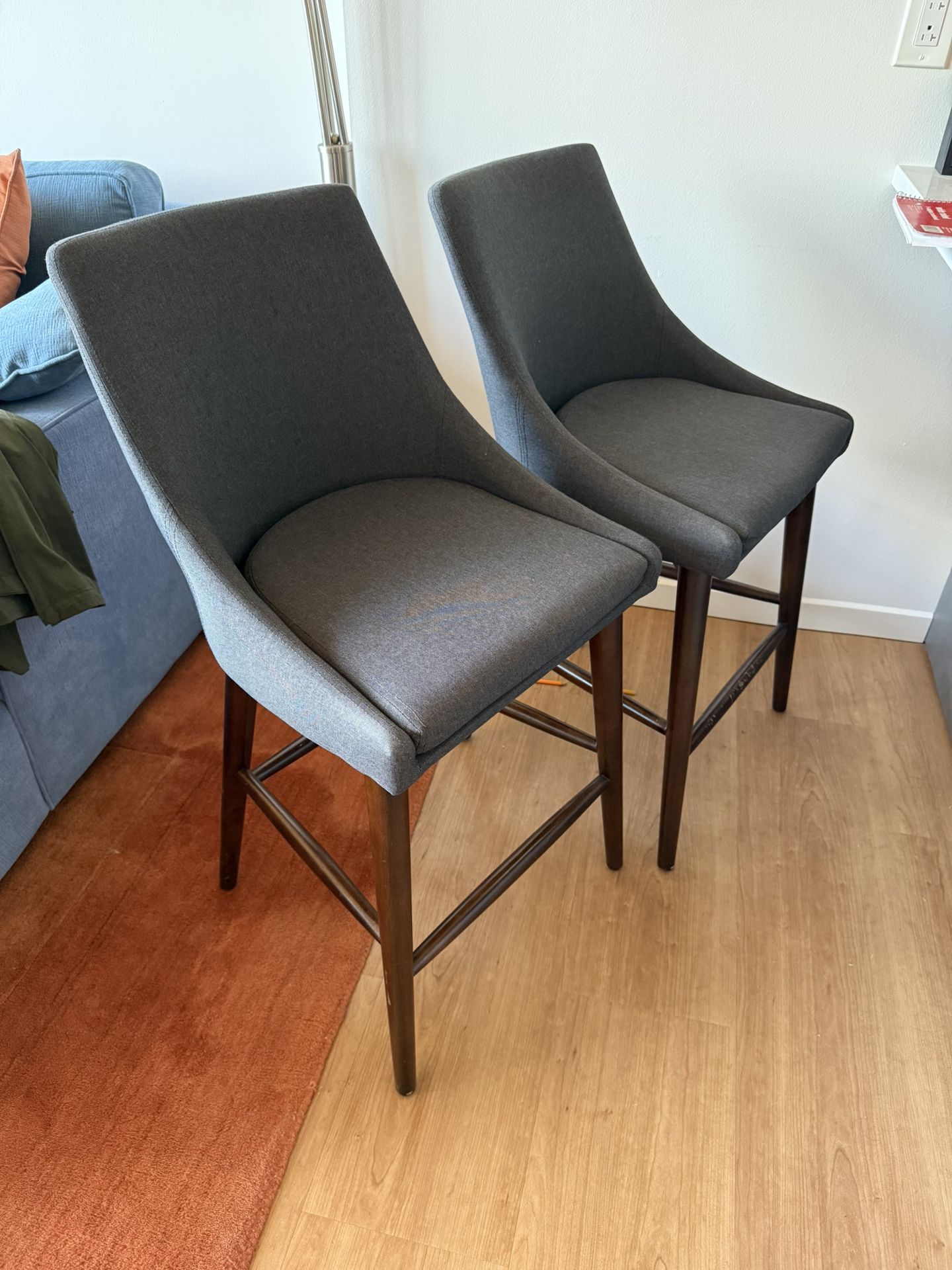 Counter Height Stools 