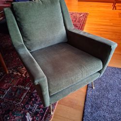 West Elm Carlo Mid Century Chair Green Velvet like new