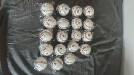 19 perfect game baseballs