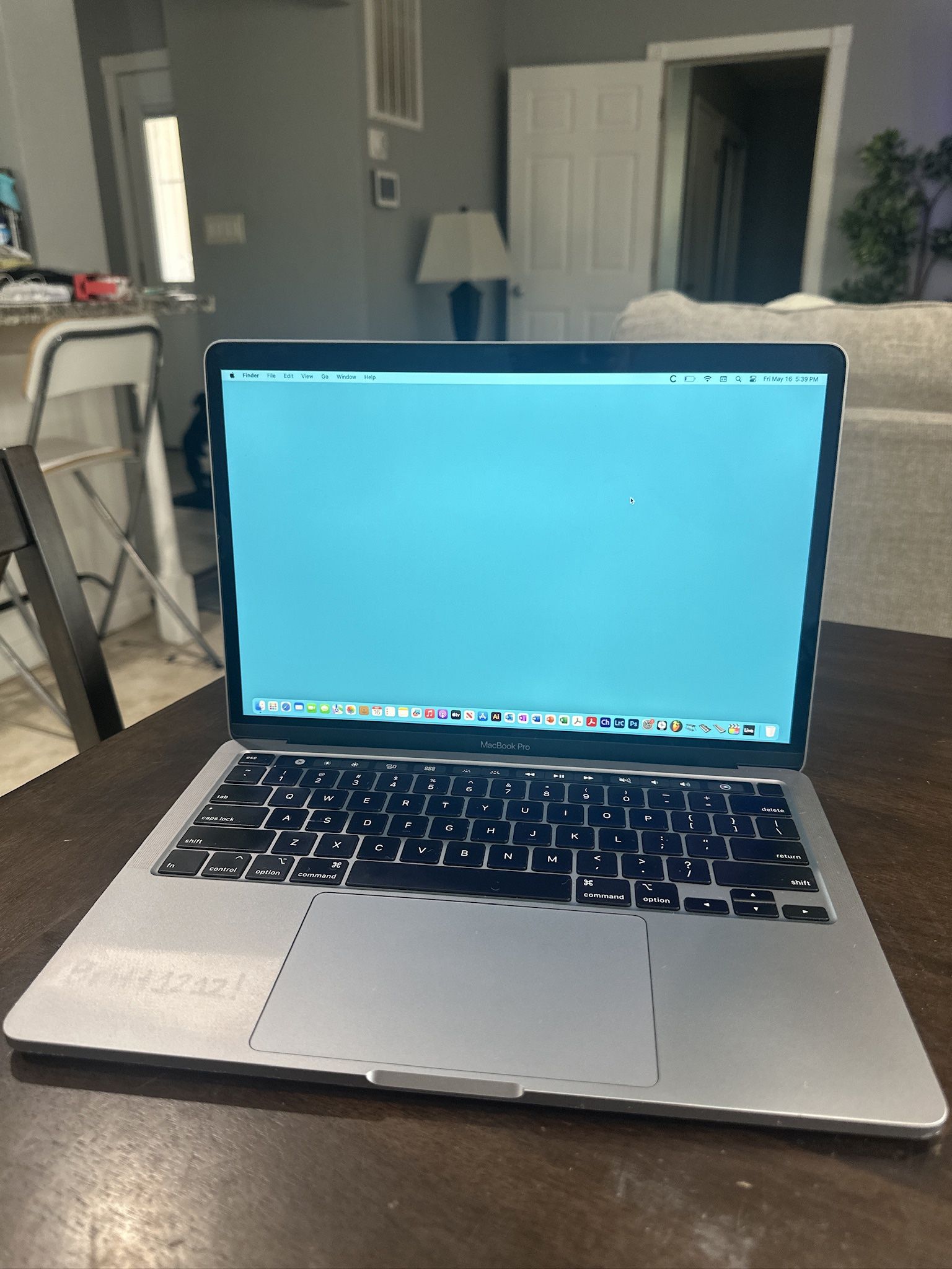 APPLE MACBOOK PRO 13” 2020 INTEL QUAD CORE i7 16GB RAM 500GB SSD! LOADED!