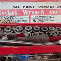 21- PC. 6-POINT SOCKET WRENCH SET