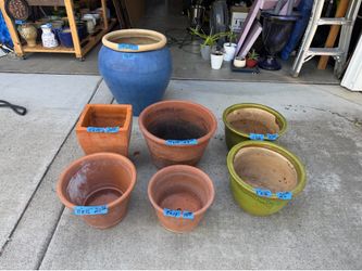 Terracotta & Ceramic Pots - large to small a lot to choose from