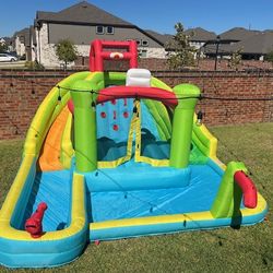 🏄‍♂️ For Sale: Double Water Slide Bounce House with Moonwalk