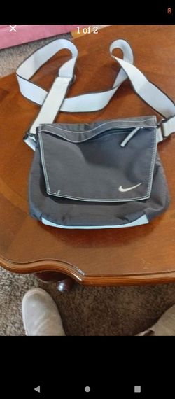 Vintage Nike swoosh flap bag